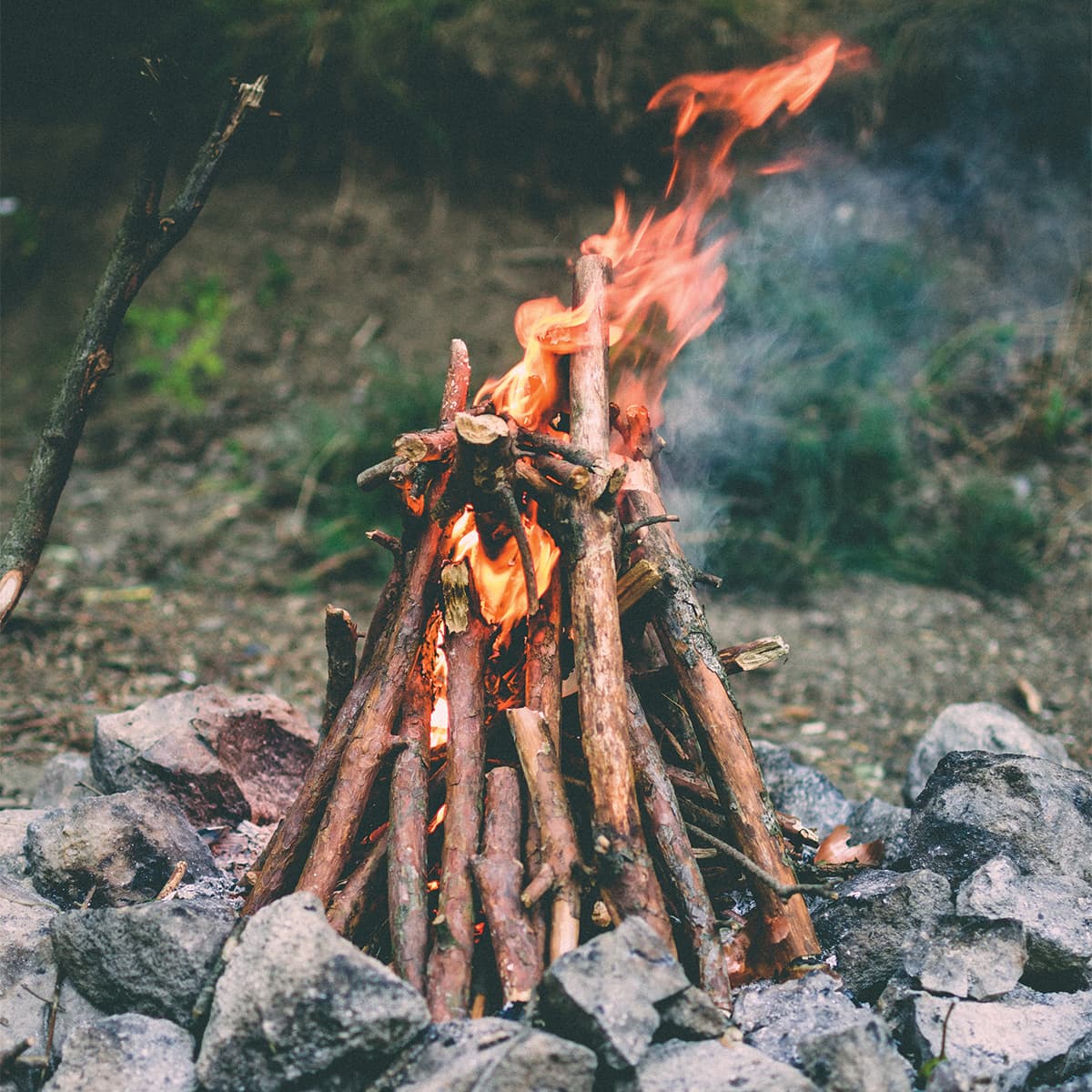 Campfire teepee method
